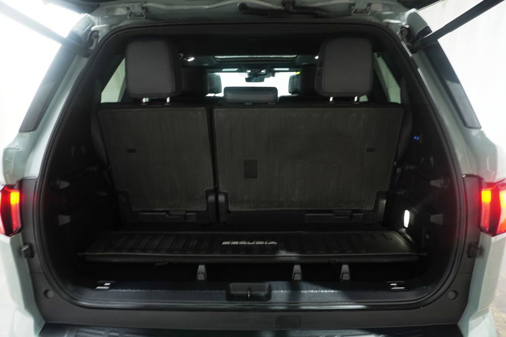Certified 2024 Toyota Sequoia Platinum AWD/4WD image 10