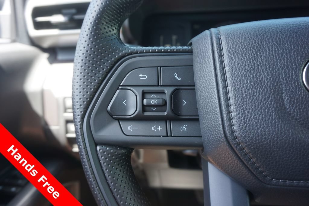 New 2026 Toyota Tacoma SR5 AWD/4WD image 4