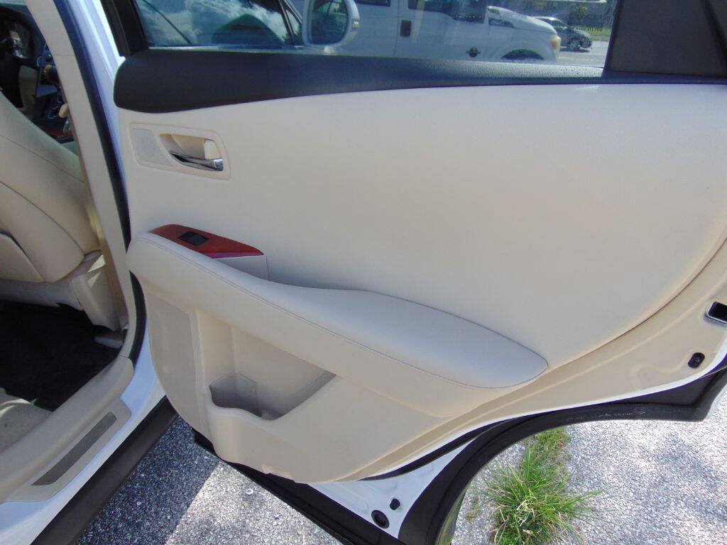 Used 2011 Lexus RX 350 2WD w/ Premium Pkg image 29