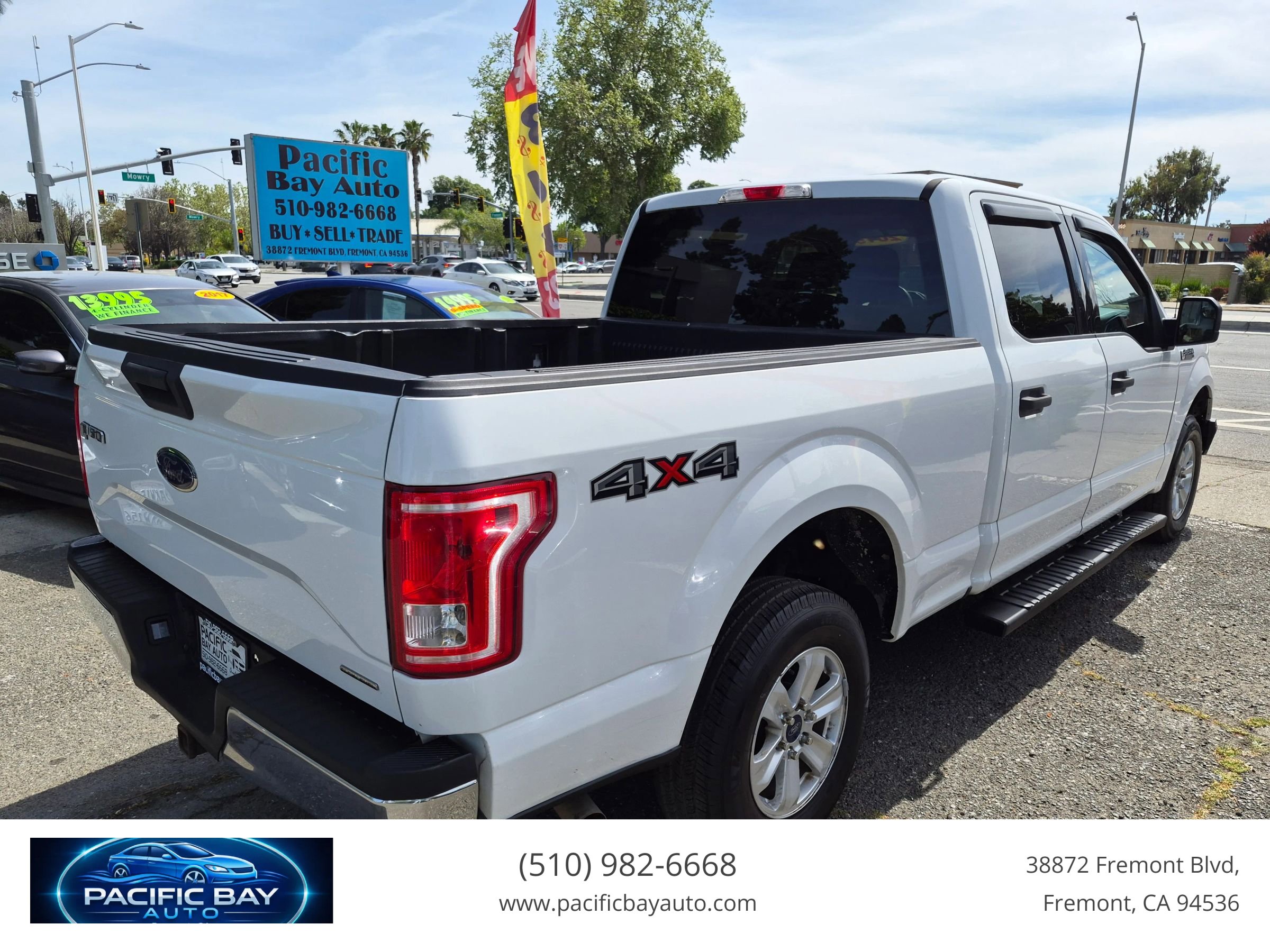 Used 2015 Ford F150 XLT w/ Trailer Tow Package image 7