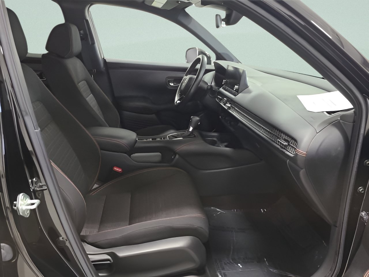 Used 2023 Honda HR-V Sport image 11