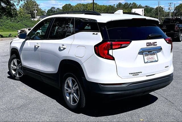 Used 2021 GMC Terrain SLE w/ Driver Convenience Package AWD/4WD image 4