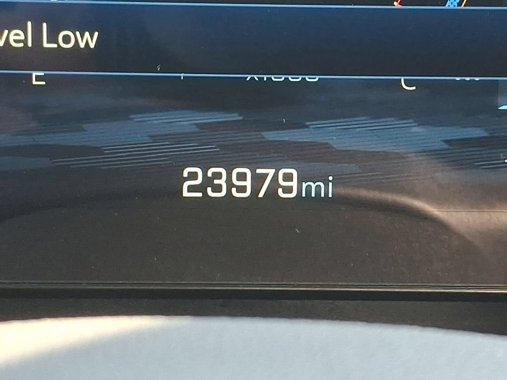 Used 2025 Chevrolet Equinox LT FWD image 22