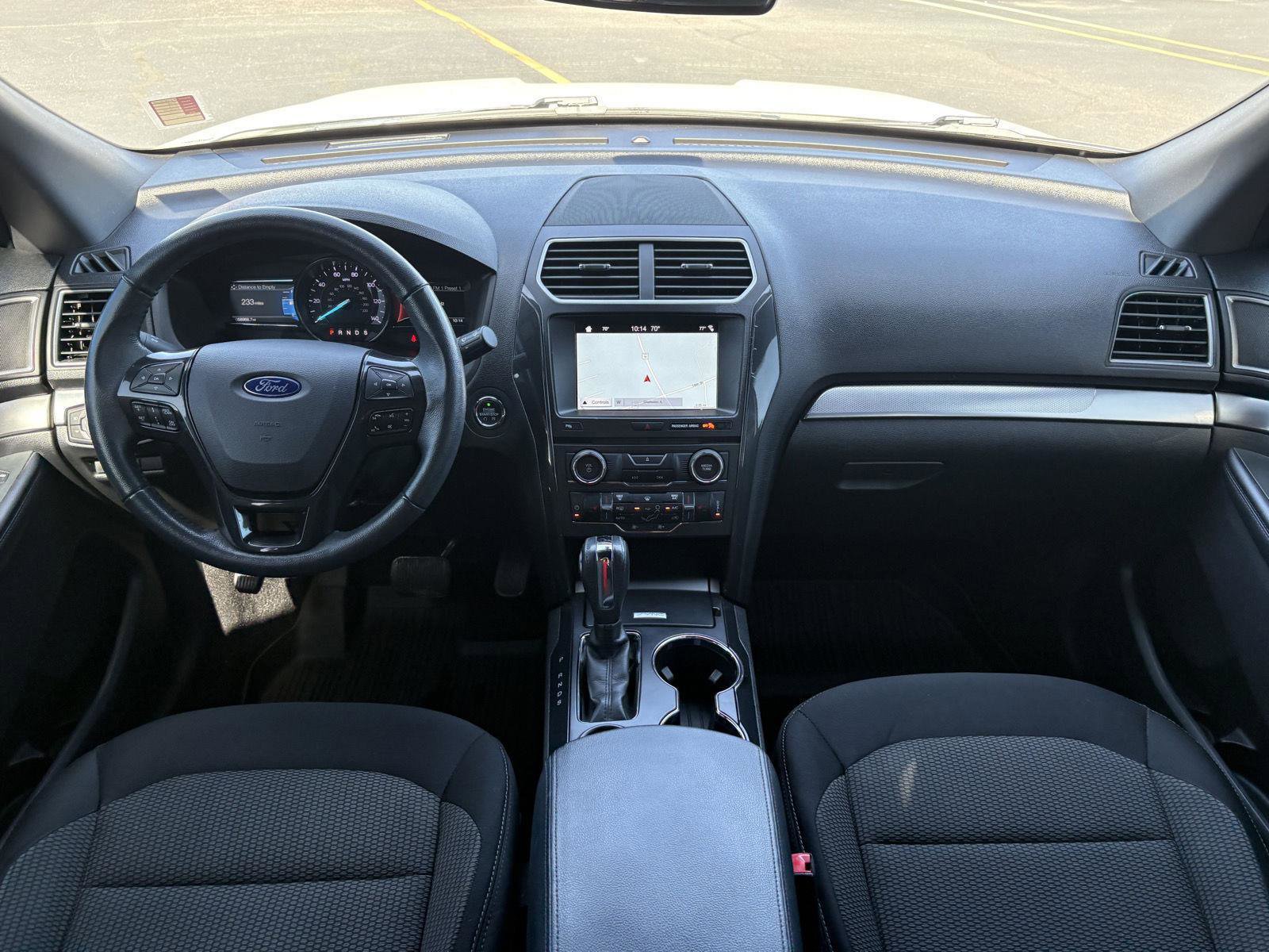 Used 2018 Ford Explorer XLT w/ Equipment Group 201A image 28