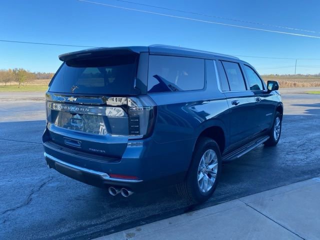 New 2026 Chevrolet Suburban Premier image 4