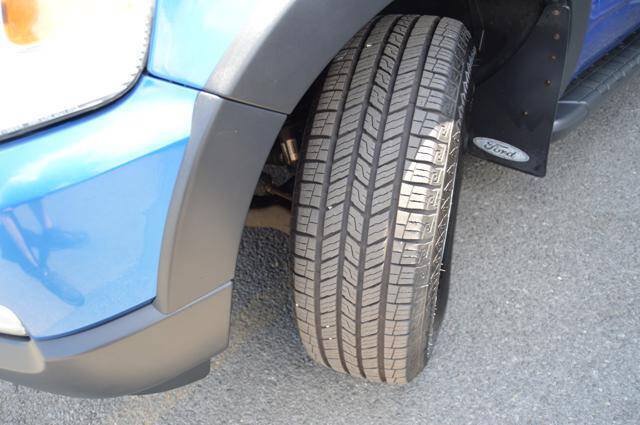 Used 2010 Ford Explorer Sport Trac XLT AWD/4WD image 47