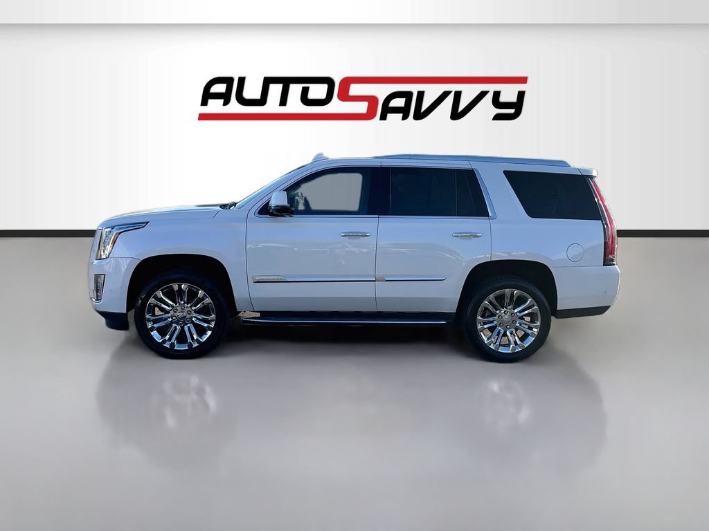 Used 2019 Cadillac Escalade Luxury w/ LPO, Radiant Package RWD image 4