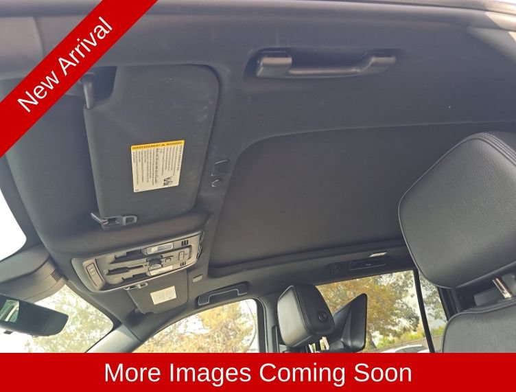 Used 2023 GMC Yukon XL Denali w/ Denali Reserve Package AWD/4WD image 10