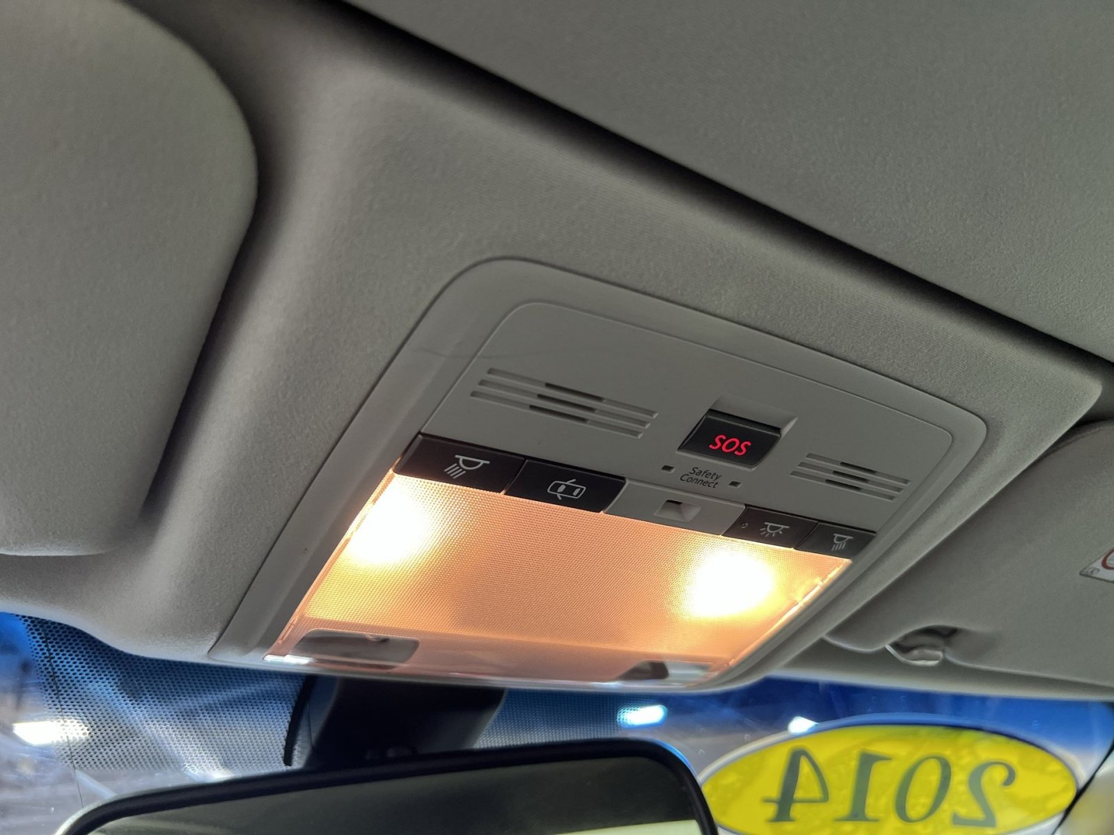 Used 2014 Lexus IS 250C w/ Navigation System Package RWD image 34