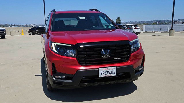 Used 2024 Honda Passport Black Edition image 3