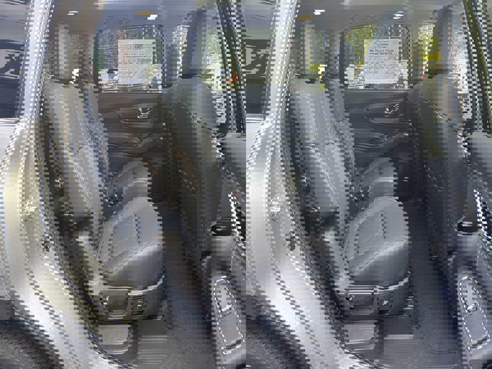 New 2025 Subaru Ascent Limited image 44