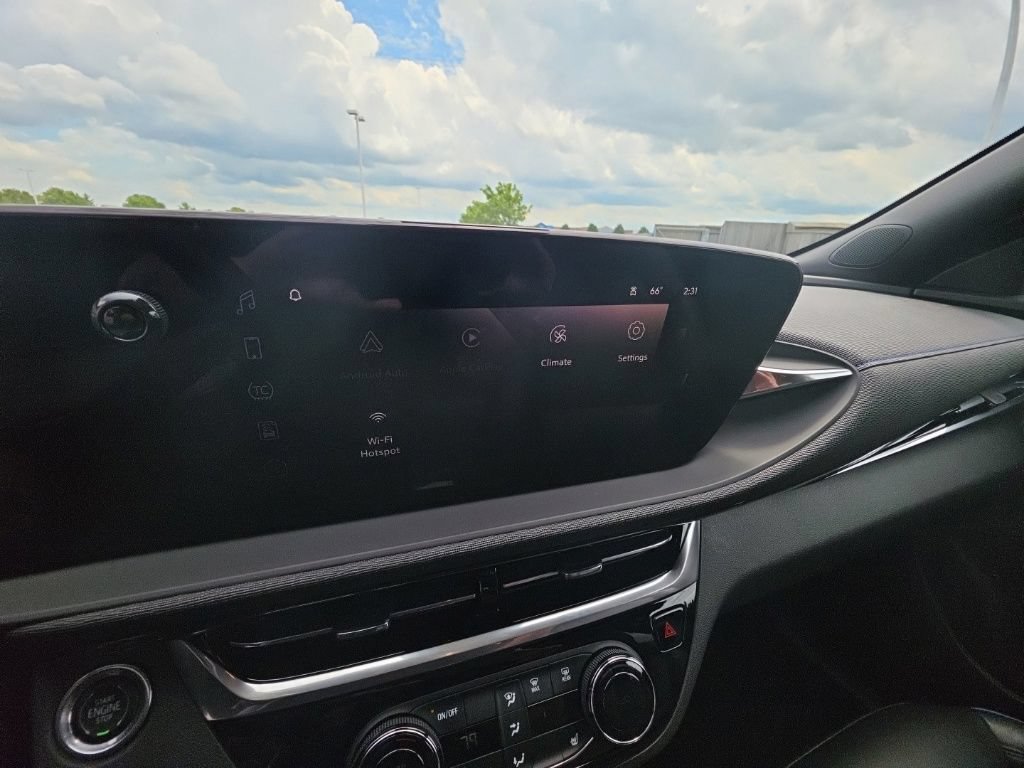 Used 2024 Buick Envista Sport Touring w/ Convenience I Package FWD image 19