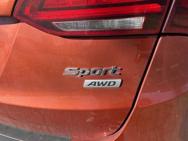 Used 2017 Hyundai Santa Fe Sport image 4