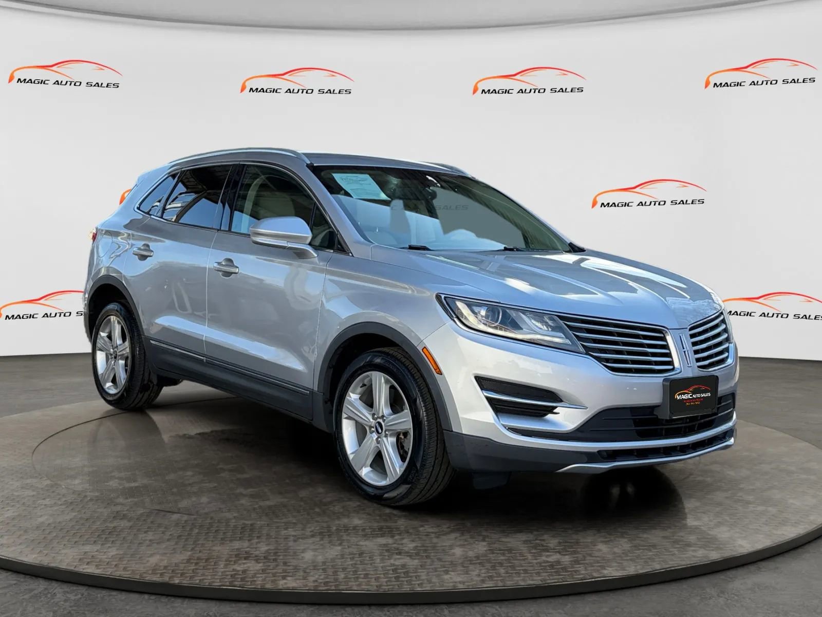 Used 2018 Lincoln MKC Premiere image 5