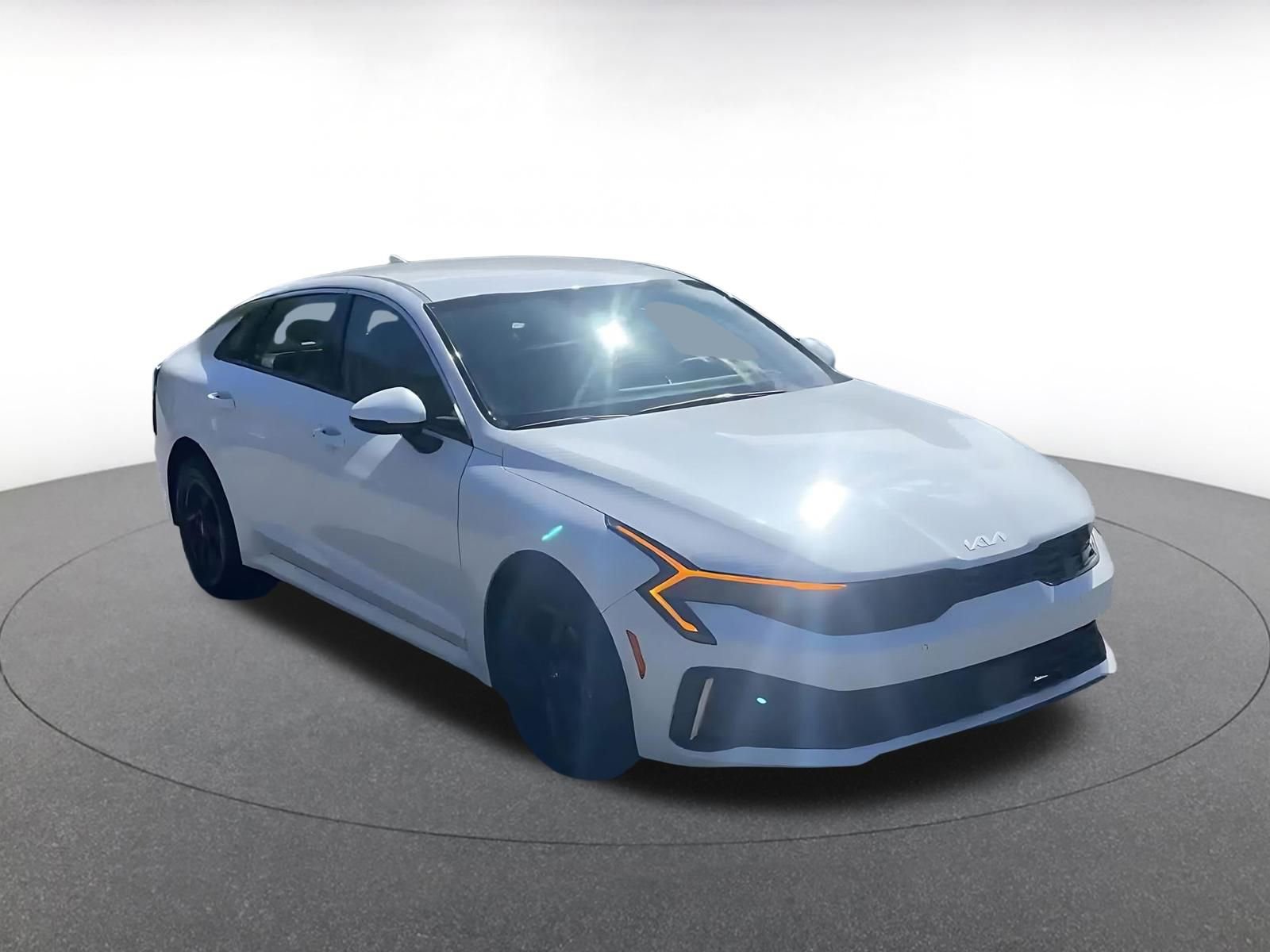 Used 2025 Kia K5 LXS image 2