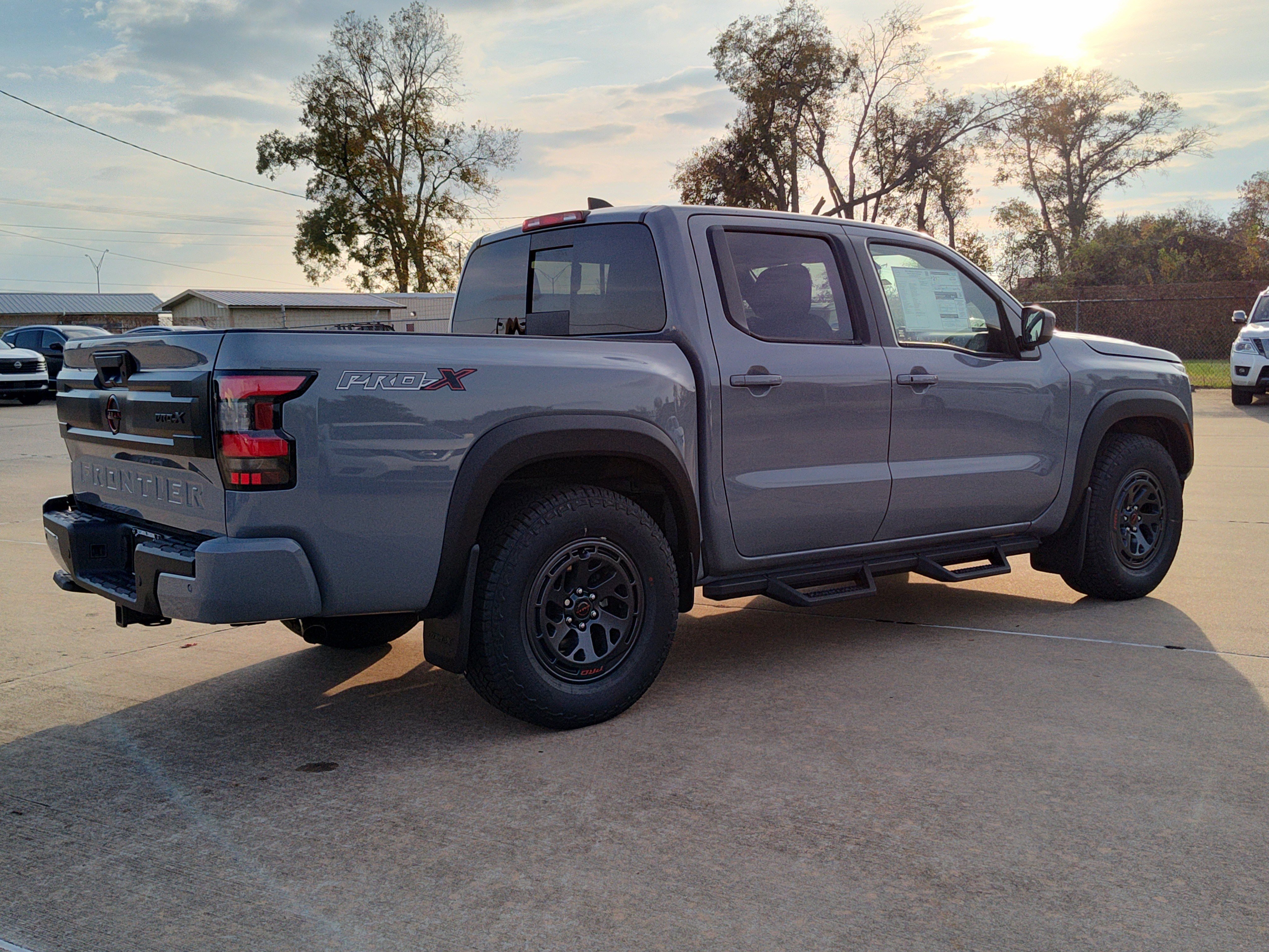 New 2026 Nissan Frontier Pro-X w/ Tow Package image 5