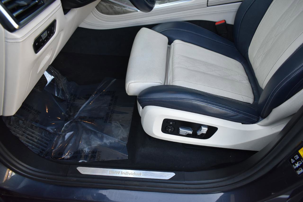 Used 2019 BMW X7 xDrive40i w/ Premium Package AWD/4WD image 29