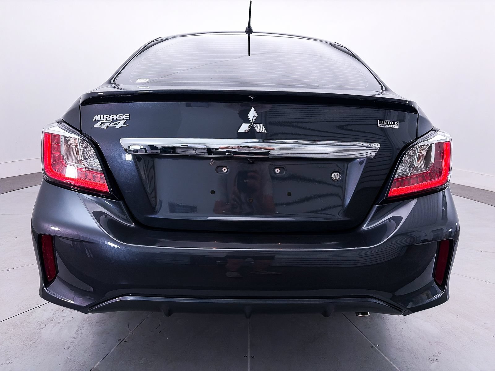 Used 2024 Mitsubishi Mirage G4 LE FWD image 12
