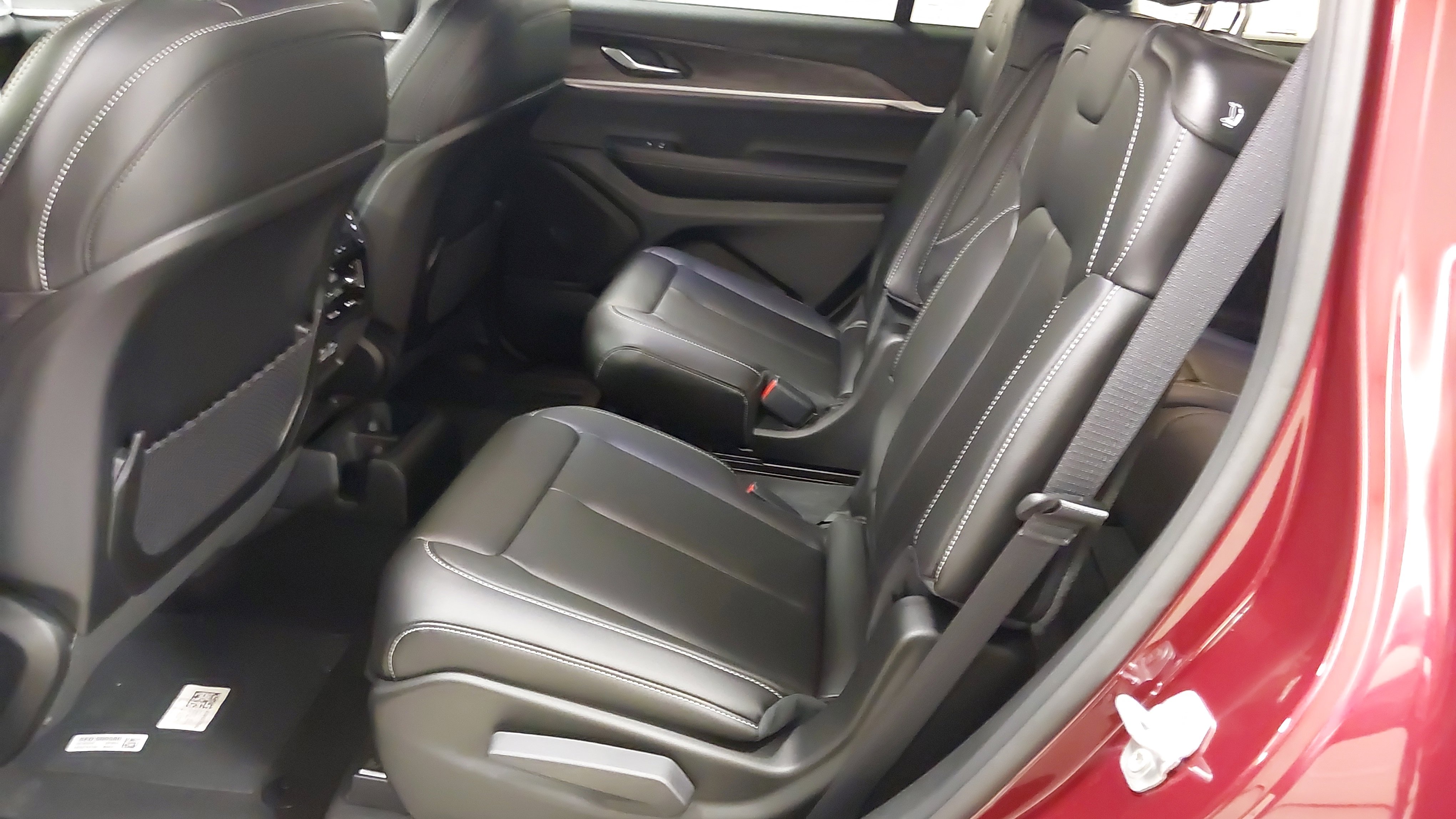 New 2025 Jeep Grand Cherokee L Limited image 38