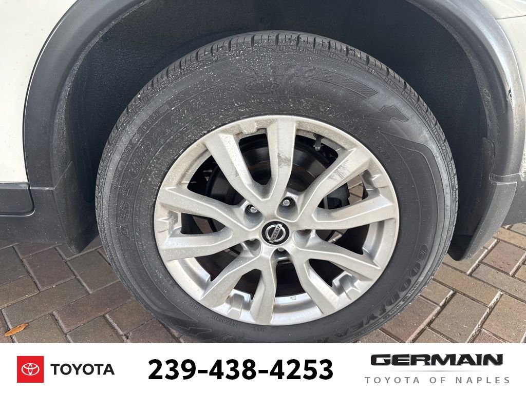 Used 2019 Nissan Rogue S w/ Special Edition Package image 12