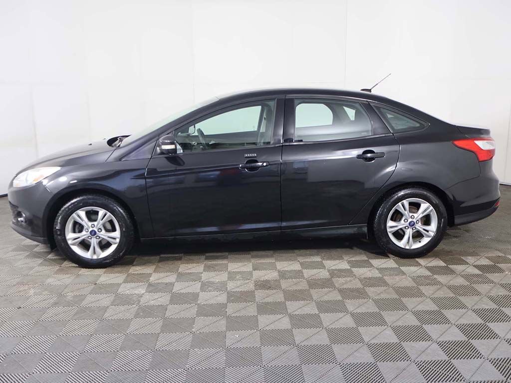 Used 2014 Ford Focus SE FWD image 12