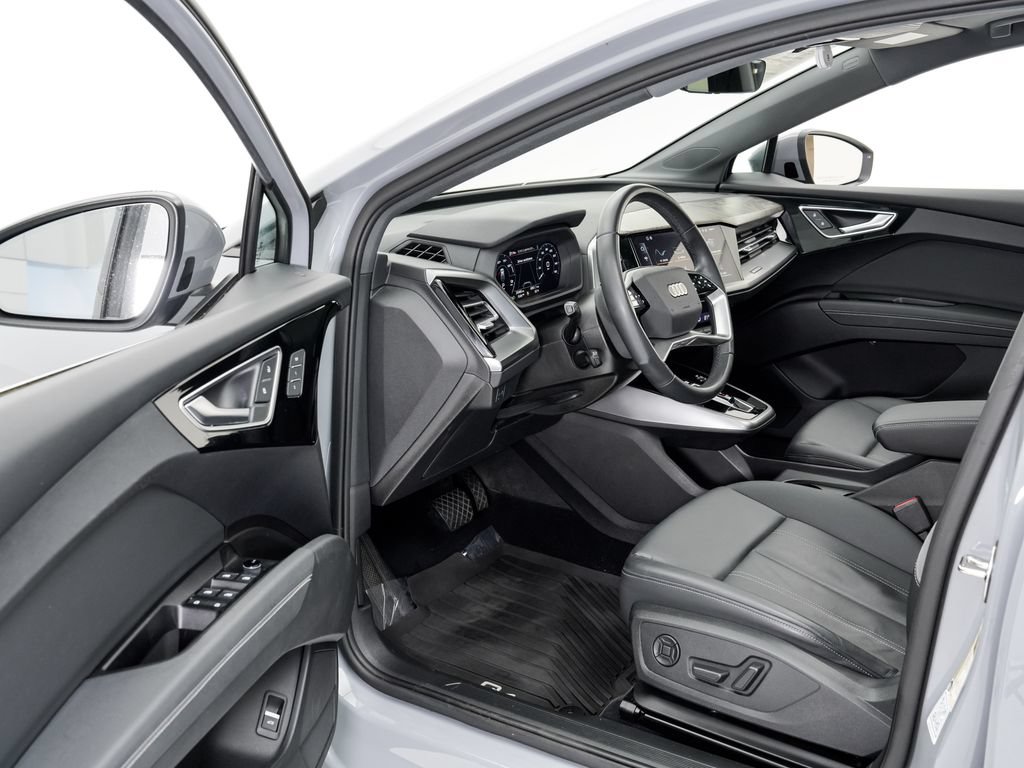 Used 2023 Audi Q4 e-tron Premium w/ Convenience Package AWD/4WD image 6