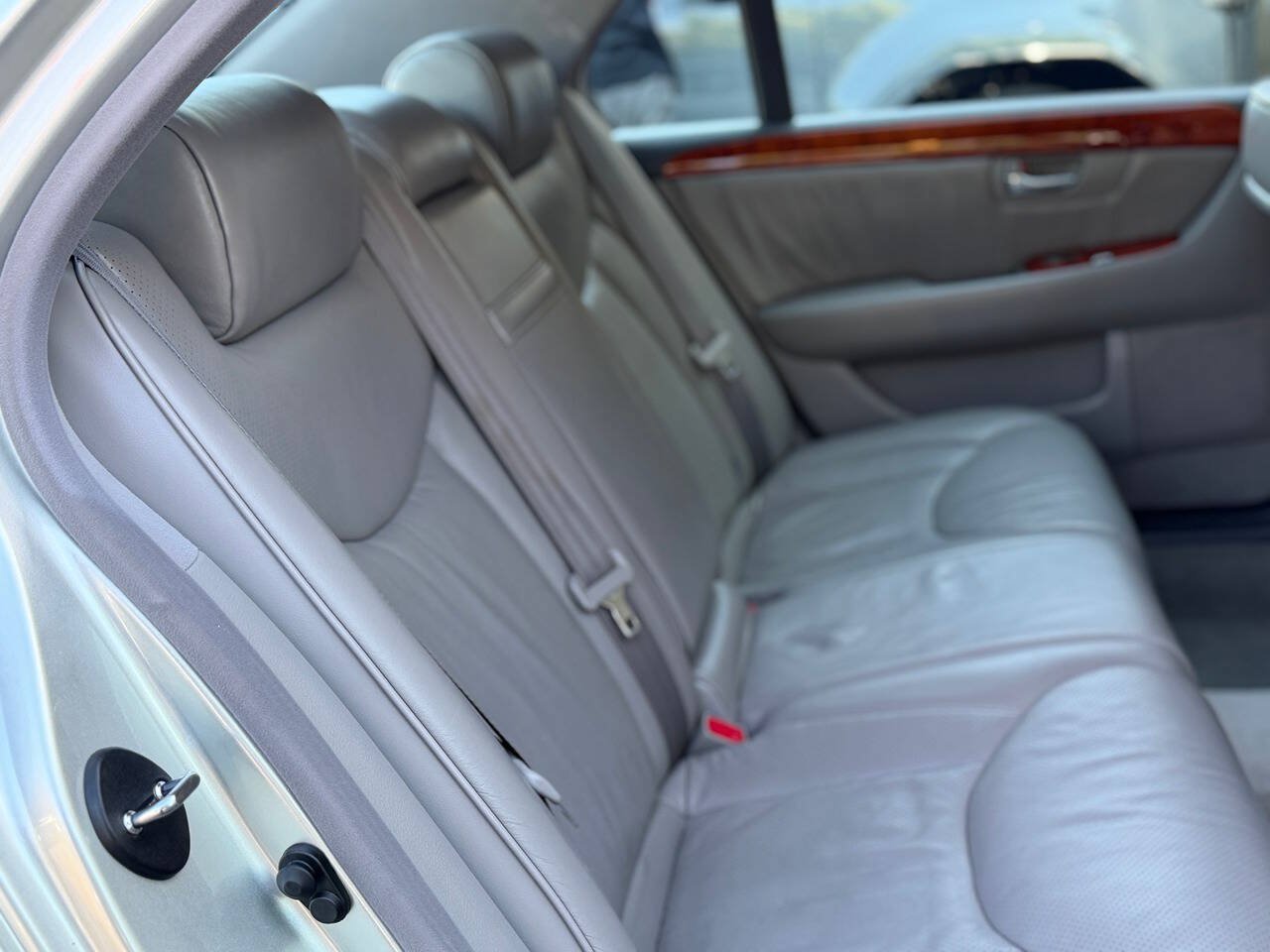 Used 2003 Lexus LS 430 RWD image 57