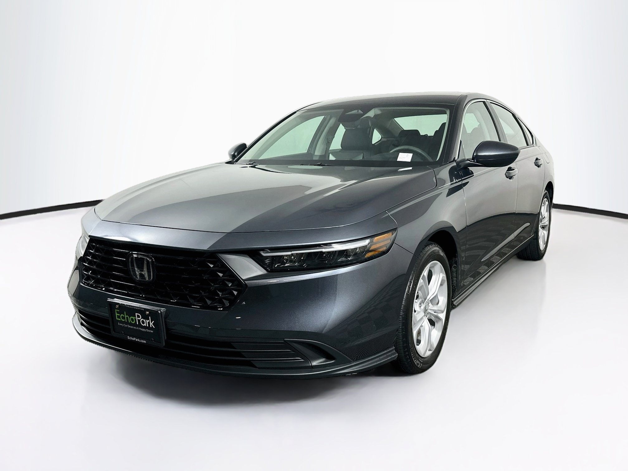 Used 2025 Honda Accord LX image 3