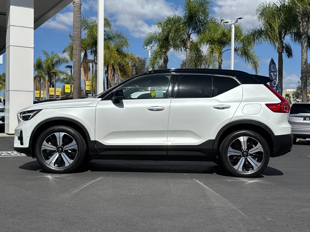 Certified 2023 Volvo XC40 Recharge Plus w/ Protection Package Premier AWD/4WD image 2