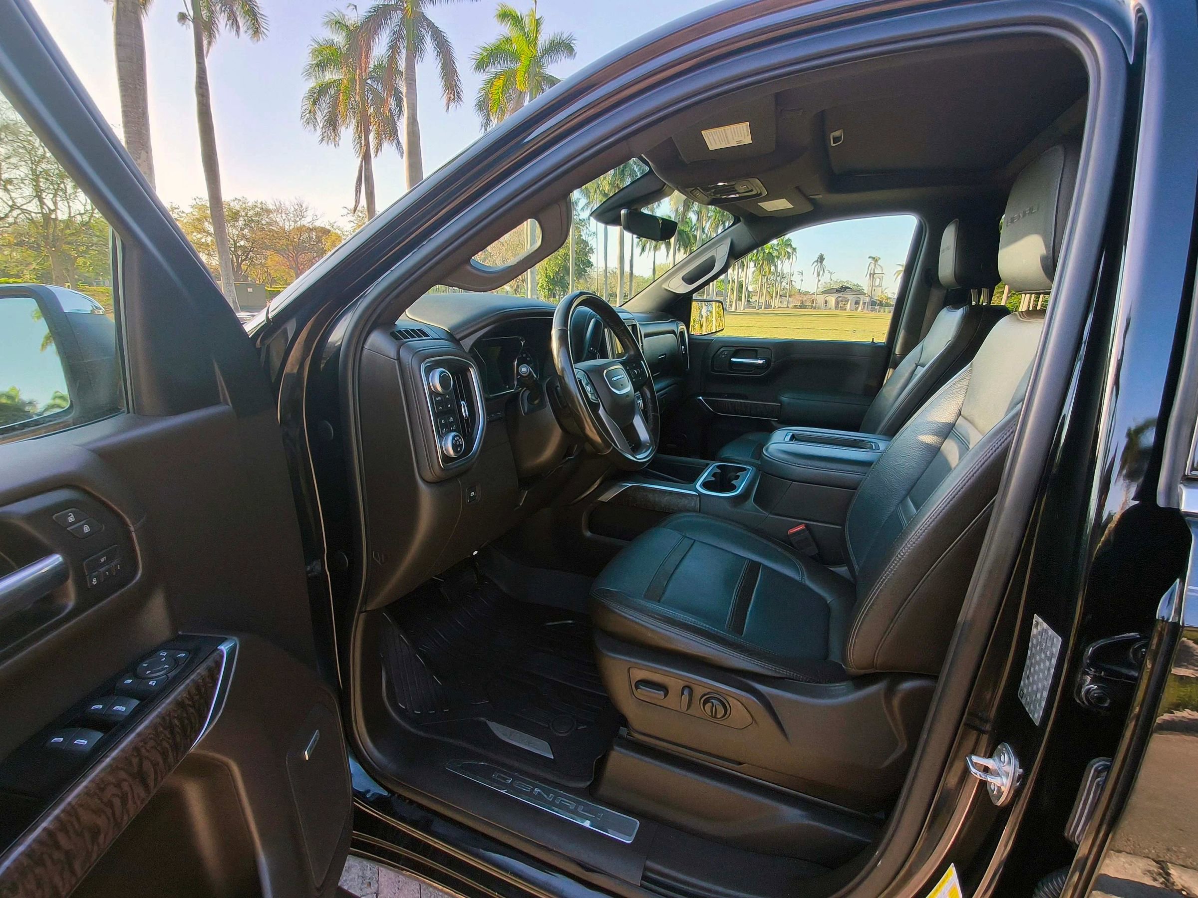 Used 2019 GMC Sierra 1500 Denali w/ Technology Package AWD/4WD image 19