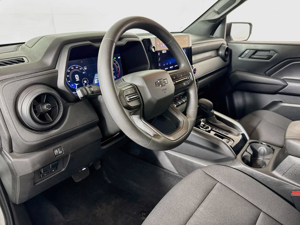 Used 2024 Chevrolet Colorado Trail Boss w/ LPO, Skid Plate Package AWD/4WD image 9