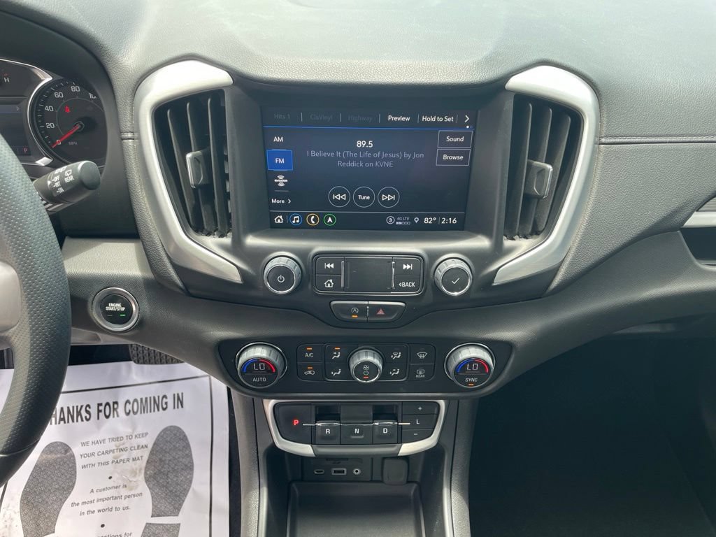 Used 2024 GMC Terrain SLE w/ Driver Convenience Package FWD image 19