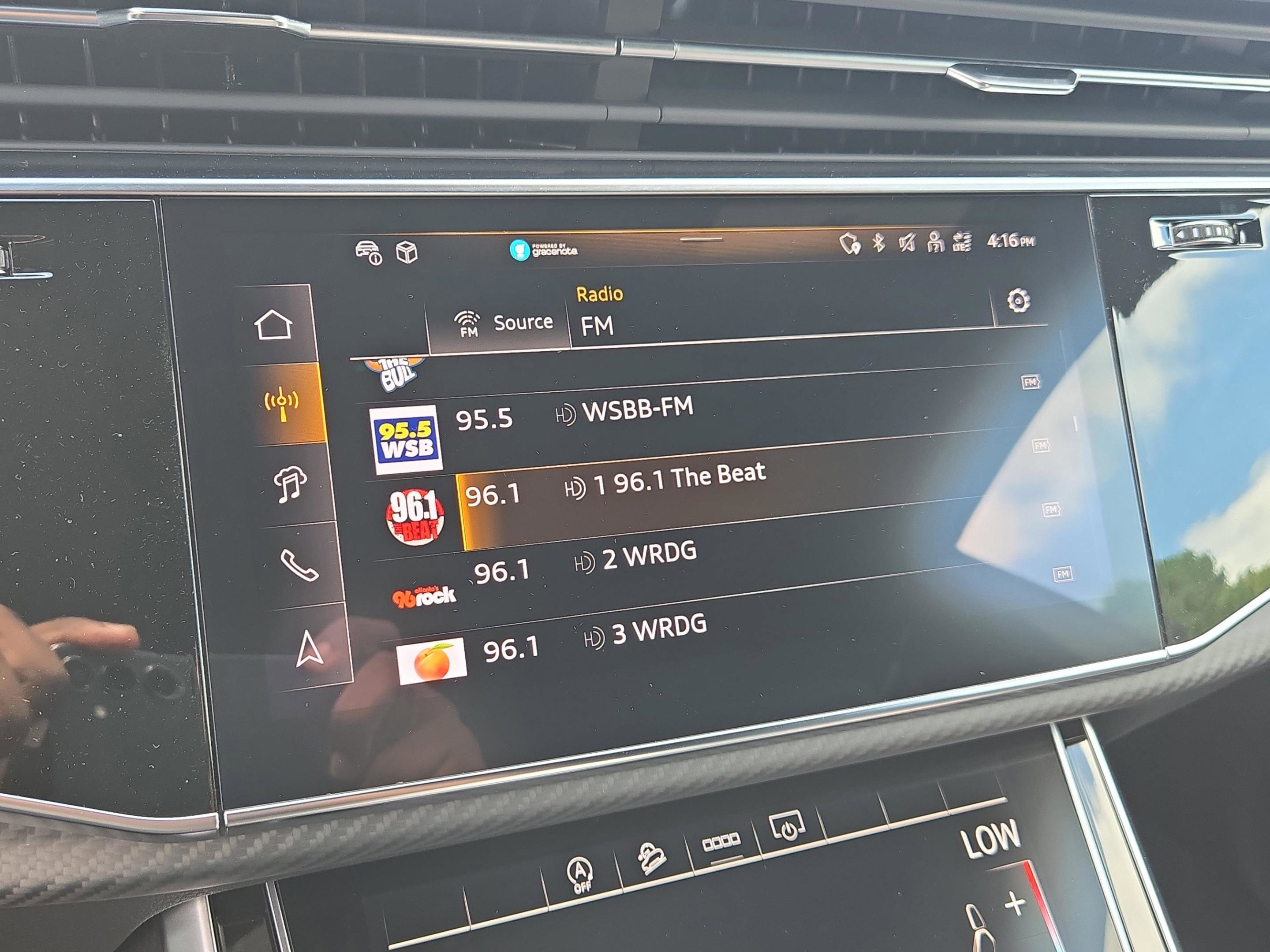 New 2025 Audi SQ8 Premium Plus image 17