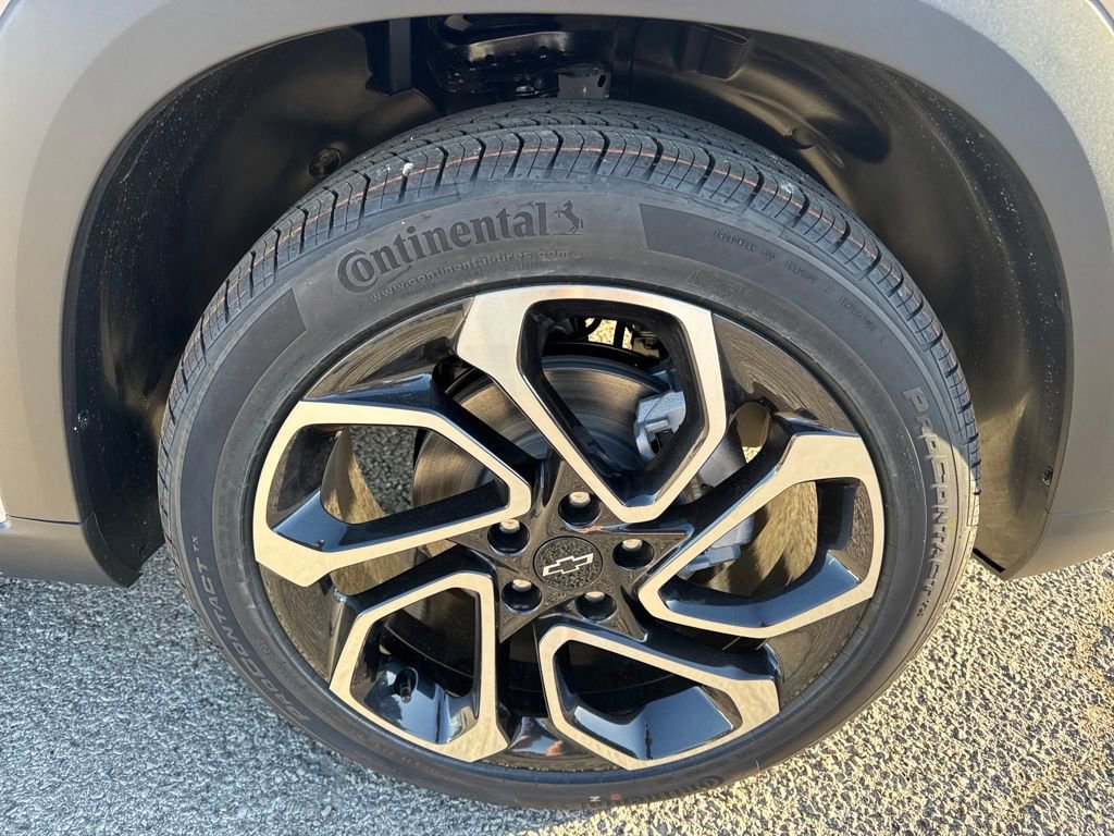 New 2026 Chevrolet Trax RS w/ Sunroof Package image 12