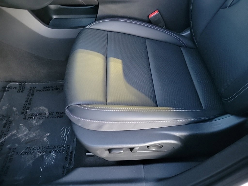 Used 2025 Buick Envision Preferred image 8