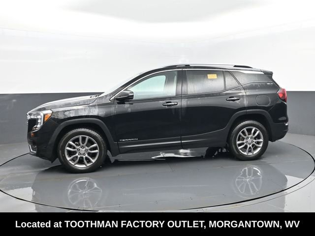 Used 2022 GMC Terrain SLT w/ Infotainment Package II image 5