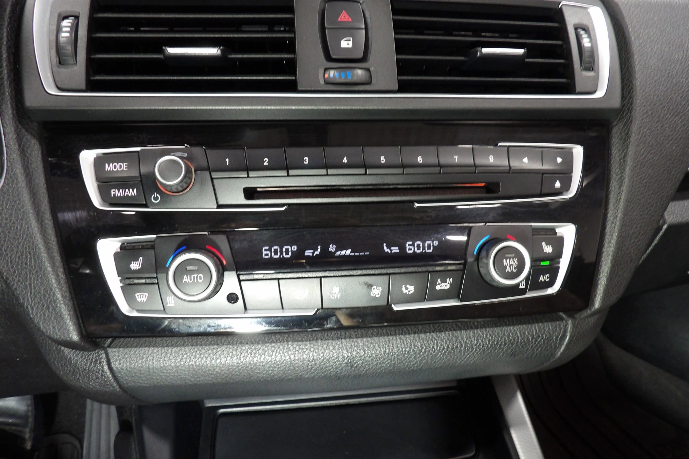 Used 2016 BMW M235i xDrive Convertible image 17