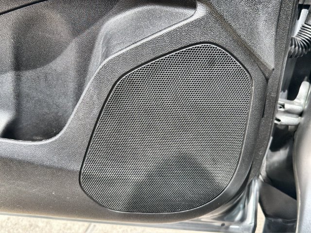 Used 2025 Chevrolet Trax ACTIV w/ Sunroof Package FWD image 22