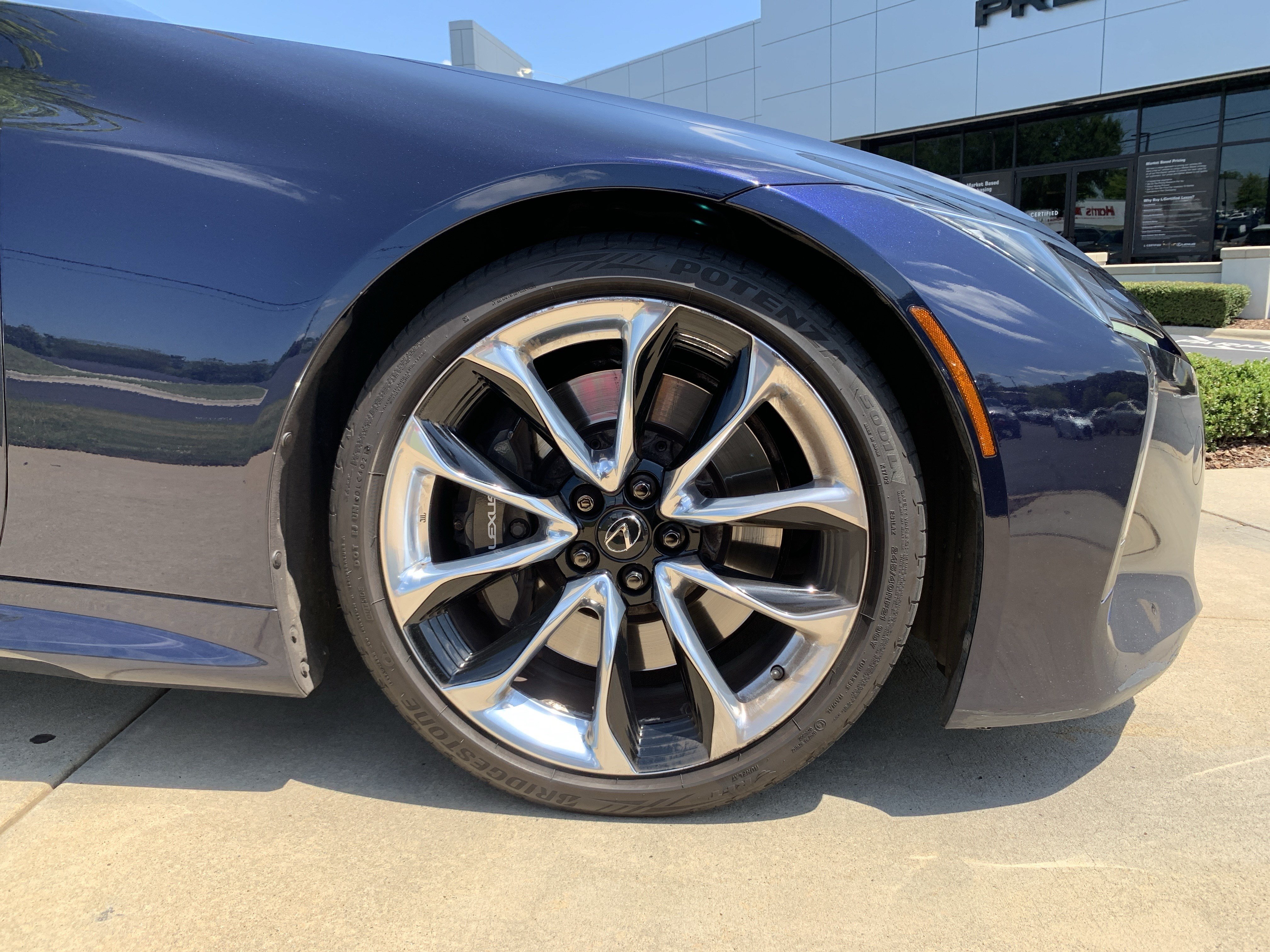 Used 2018 Lexus LC 500 Coupe w/ Sport Package RWD image 13