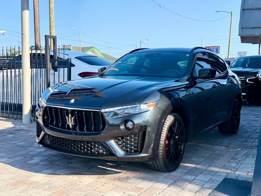 Used 2022 Maserati Levante Modena AWD/4WD image 32