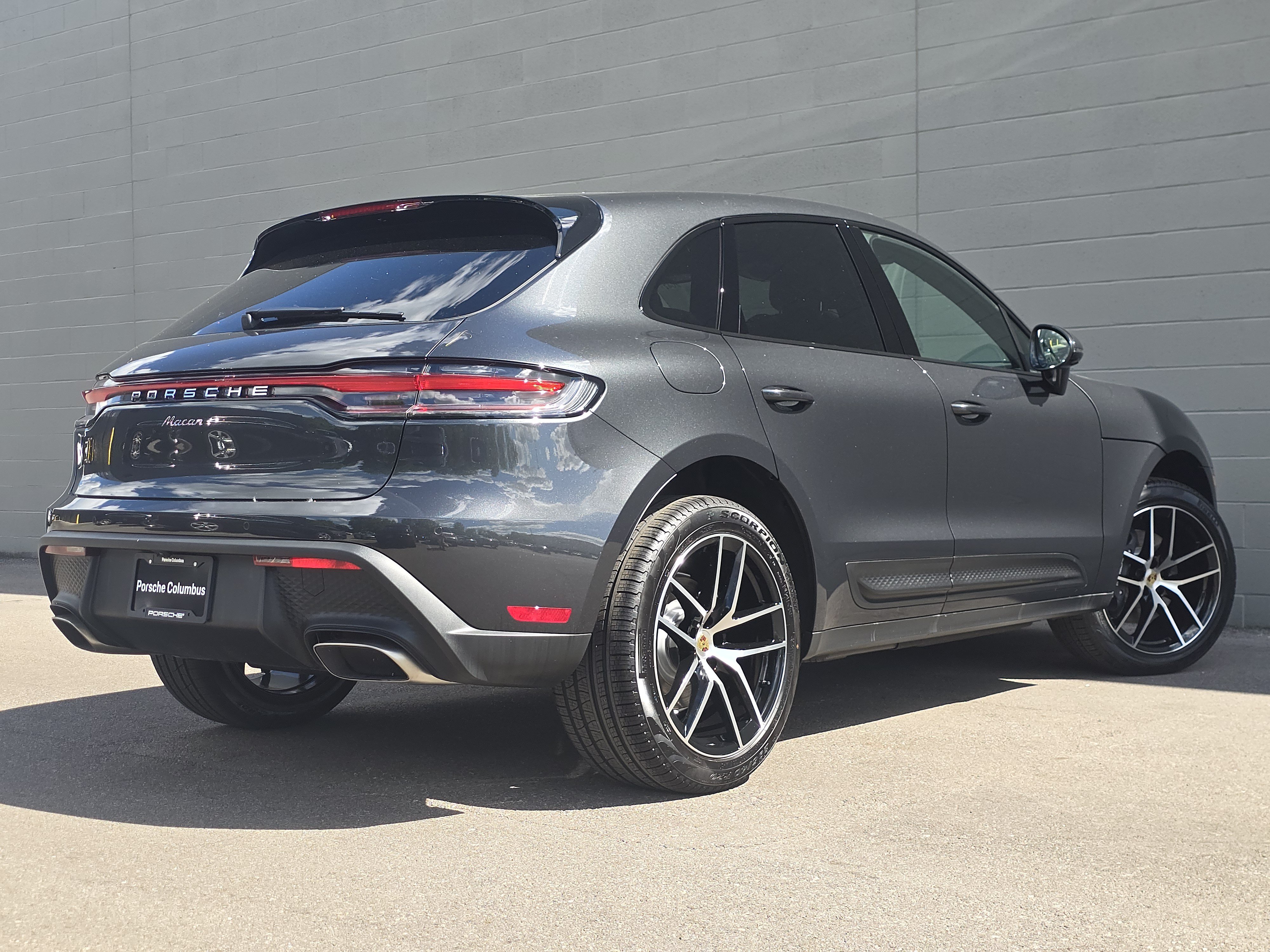 New 2026 Porsche Macan AWD/4WD image 15