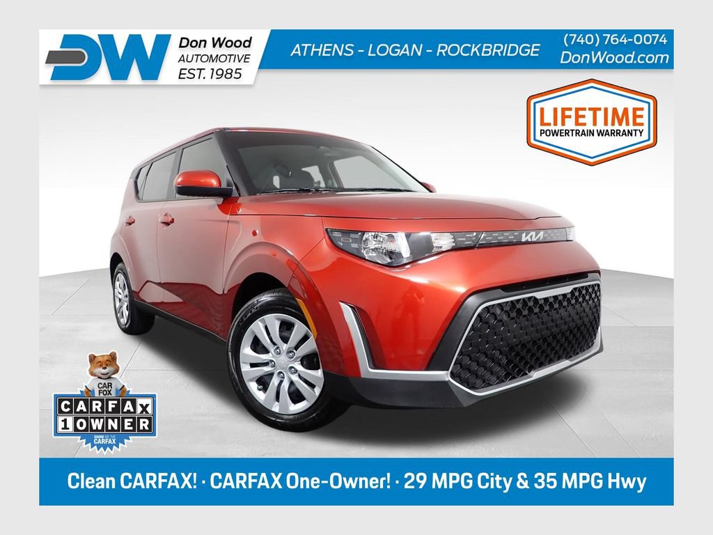 Used 2025 Kia Soul LX FWD image 1