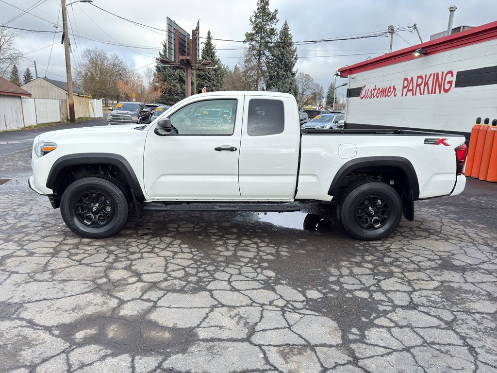 Used 2022 Toyota Tacoma SR w/ SX Package image 3
