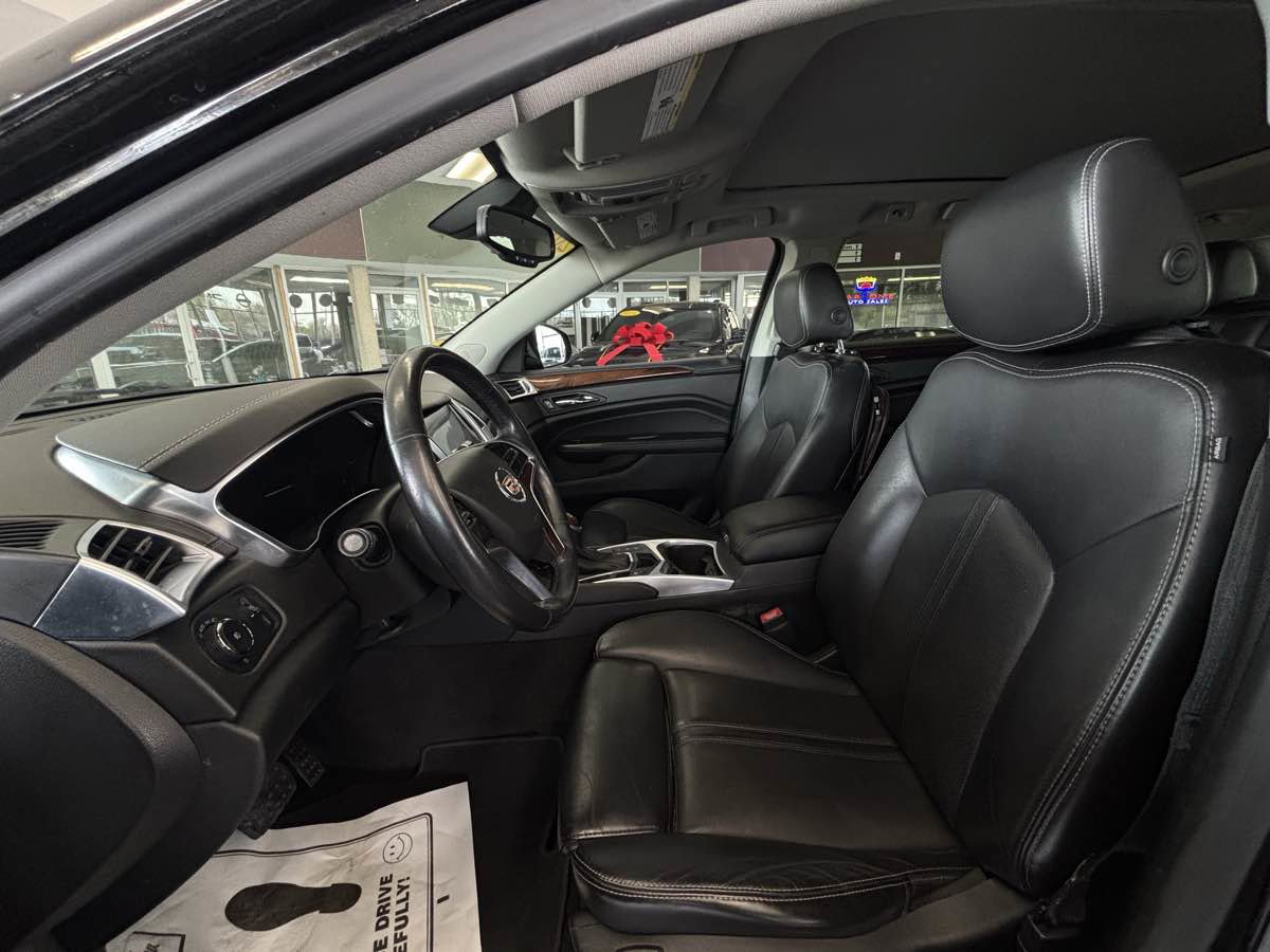 Used 2015 Cadillac SRX Premium w/ LPO, Protection Package FWD image 22