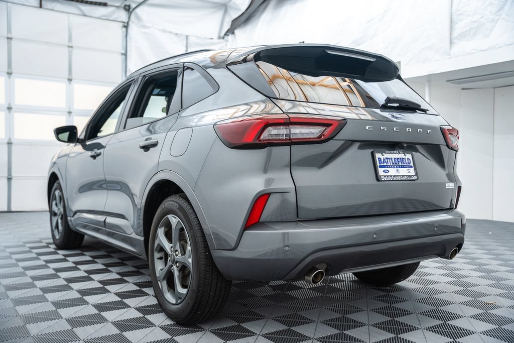 Certified 2024 Ford Escape ST-Line w/ Tech Pack #1 FWD image 7