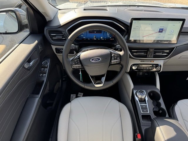 New 2025 Ford Escape SE w/ PHEV Premium Package image 23