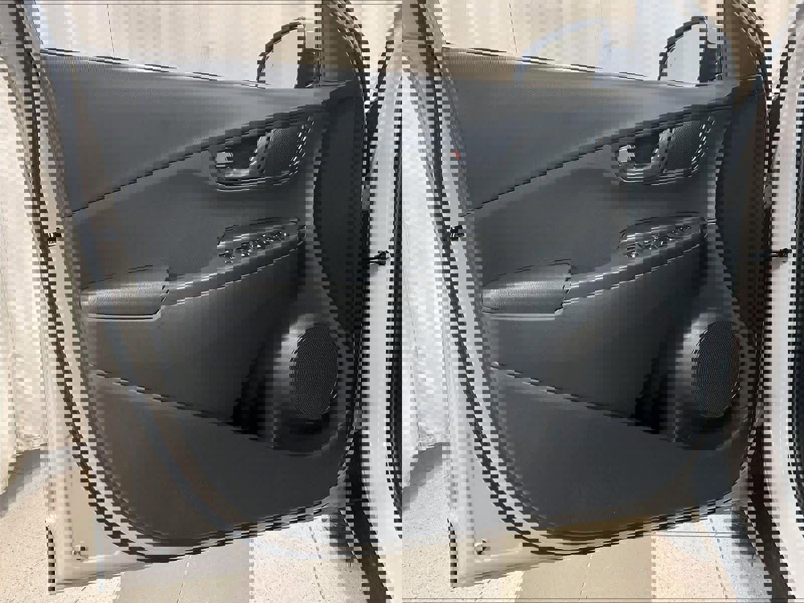 Used 2023 Hyundai Kona SEL image 9