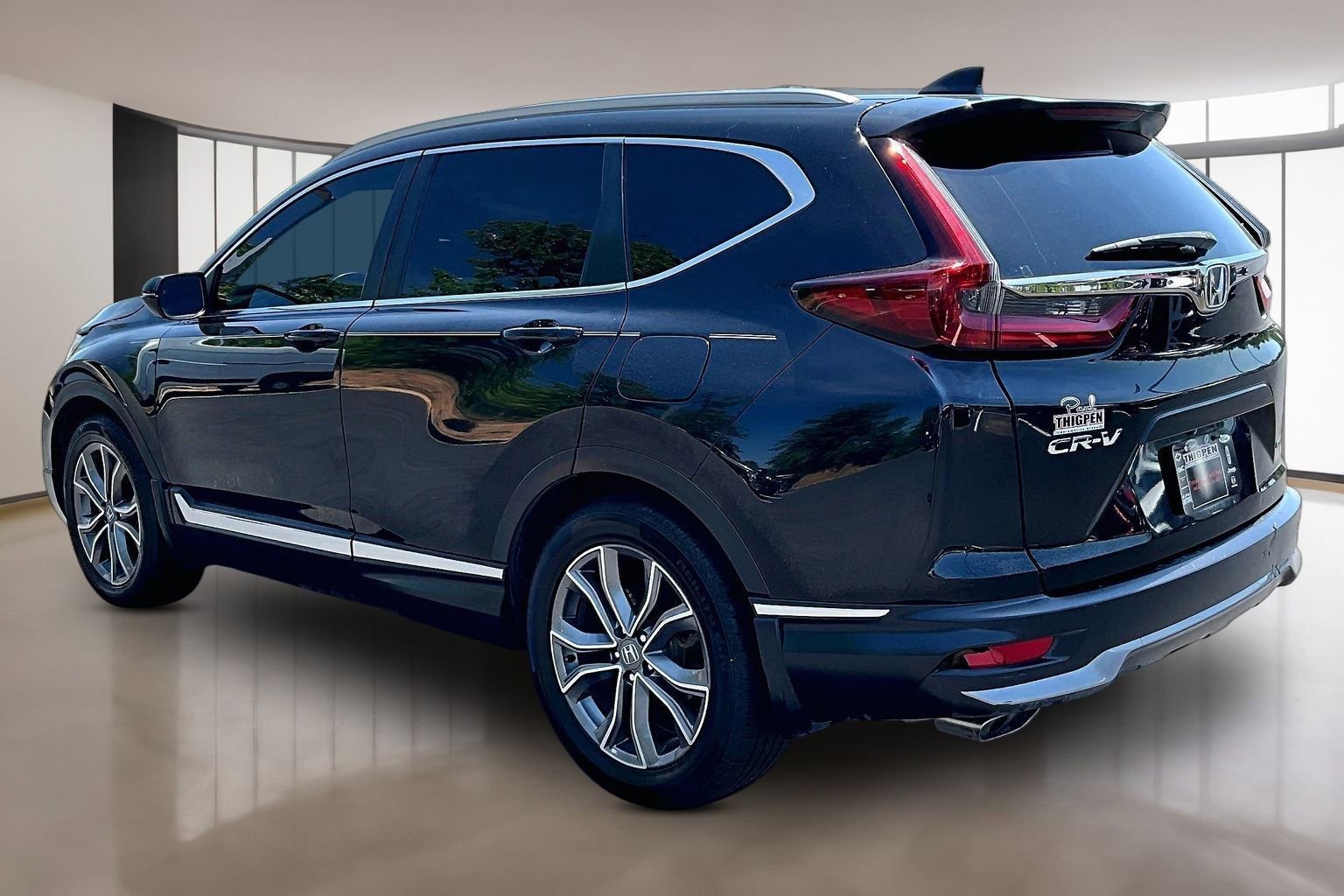 Used 2020 Honda CR-V Touring image 4