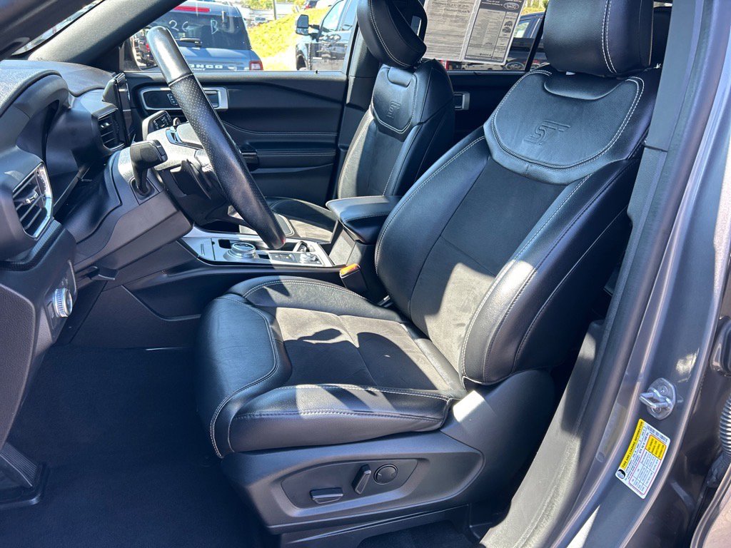 Used 2022 Ford Explorer ST image 7