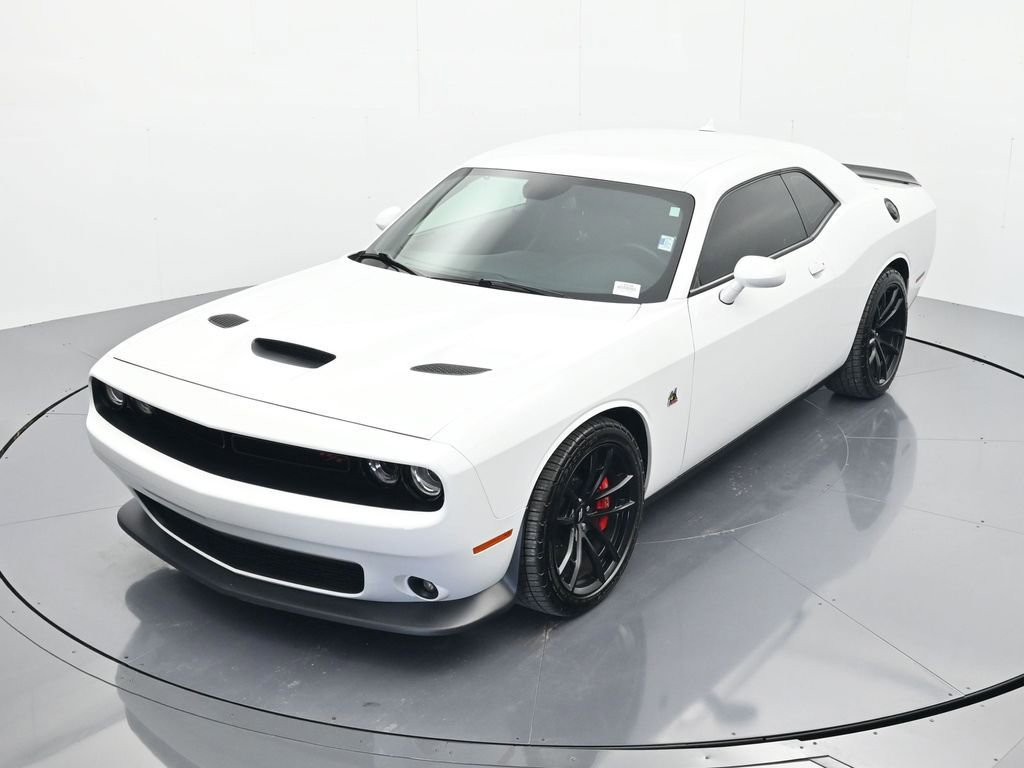 Used 2023 Dodge Challenger R/T Scat Pack w/ Plus Package RWD image 27